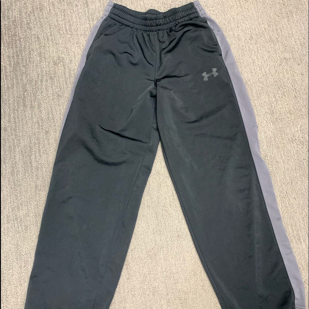 Under Armour Boys Pants (YL) loose fit